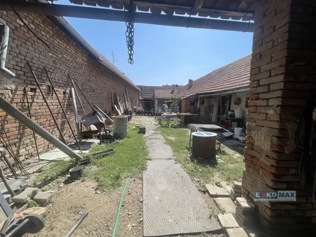Prodej rodinného domu, Šakvice, Hlavní, 200 m2