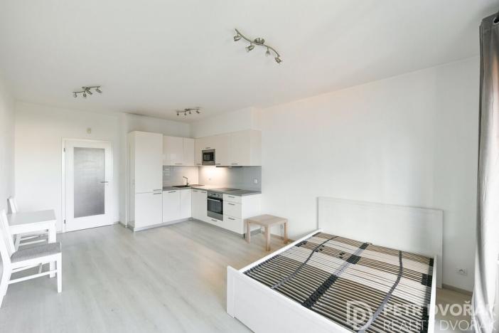 Prodej bytu 1+kk, Praha - Letňany, Hlučkova, 32 m2