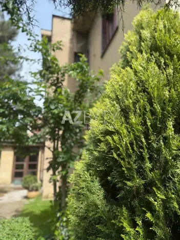 Prodej vily, Praha - Dejvice, Komornická, 290 m2