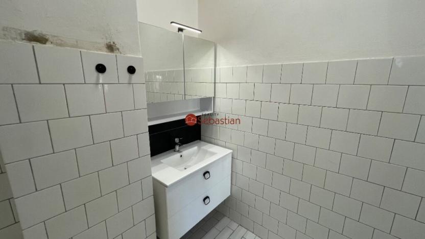 Pronájem bytu 1+kk, Praha - Nové Město, Zlatnická, 39 m2