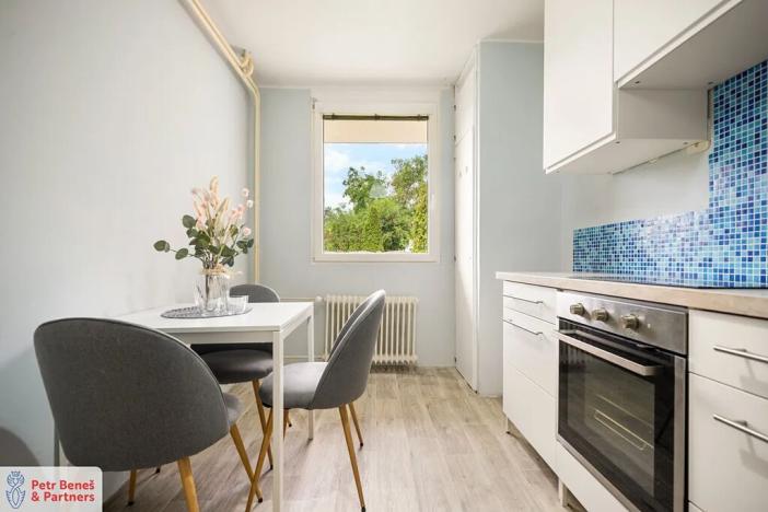 Prodej bytu 3+1, Lubenec, Pražská, 69 m2