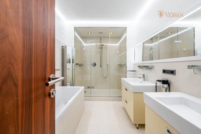 Prodej vily, Praha - Břevnov, Zeyerova alej, 473 m2