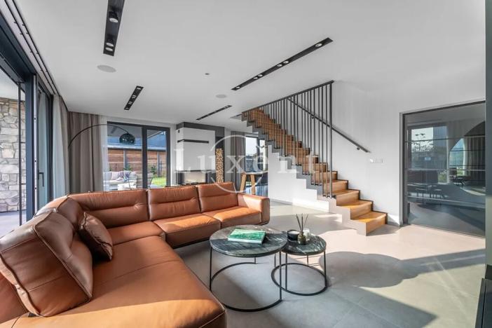 Prodej rodinného domu, Předboj, K Parku, 297 m2