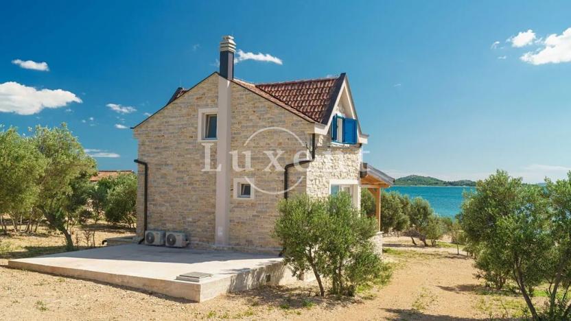 Prodej vily, Šibenik, Chorvatsko, 105 m2