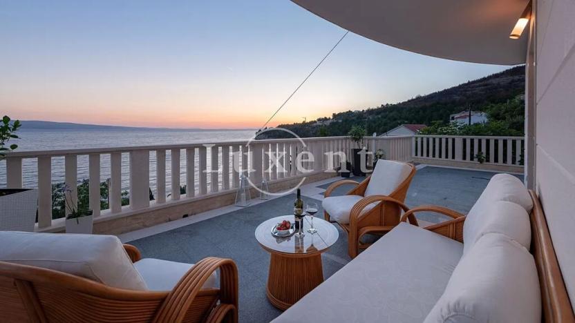 Prodej vily, Omiš, Chorvatsko, 253 m2