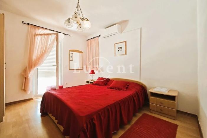 Prodej vily, Rogoznica, Chorvatsko, 170 m2