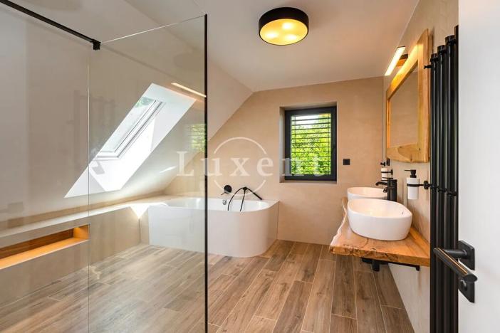 Prodej chalupy, Malšín, 320 m2