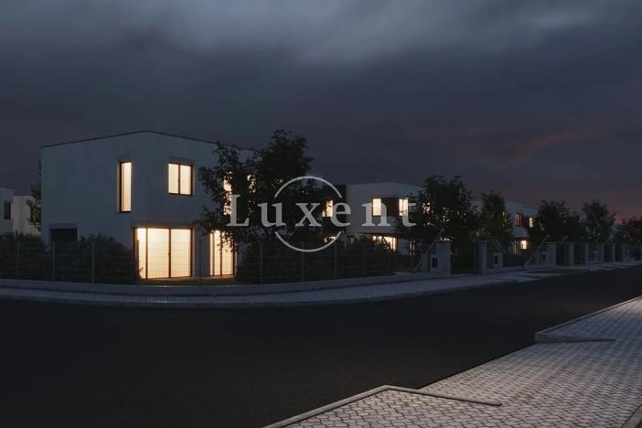 Prodej rodinného domu, Chýně, Cenomanská, 174 m2