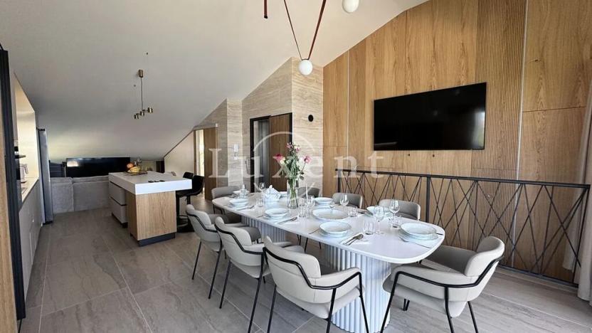 Prodej bytu 4+kk, Pag, Chorvatsko, 118 m2