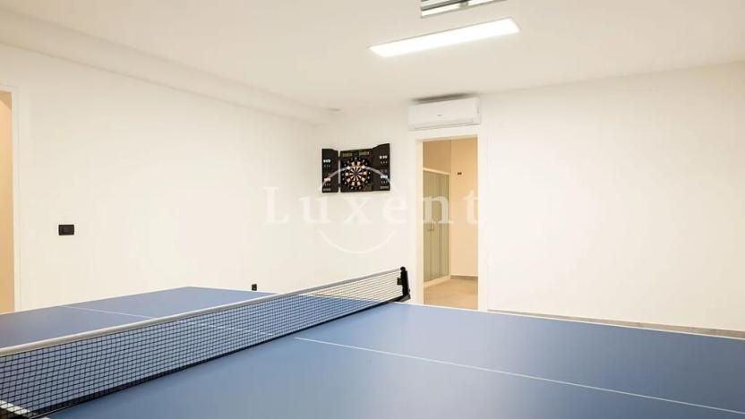 Prodej vily, Bol, Chorvatsko, 304 m2