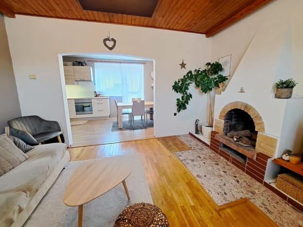 Prodej rodinného domu, Břest, 200 m2