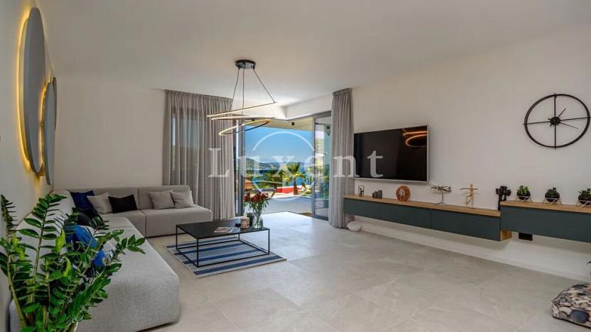 Prodej vily, Trogir, Chorvatsko, 370 m2