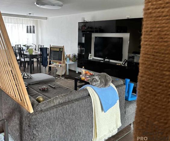 Prodej rodinného domu, Nové Strašecí, 200 m2