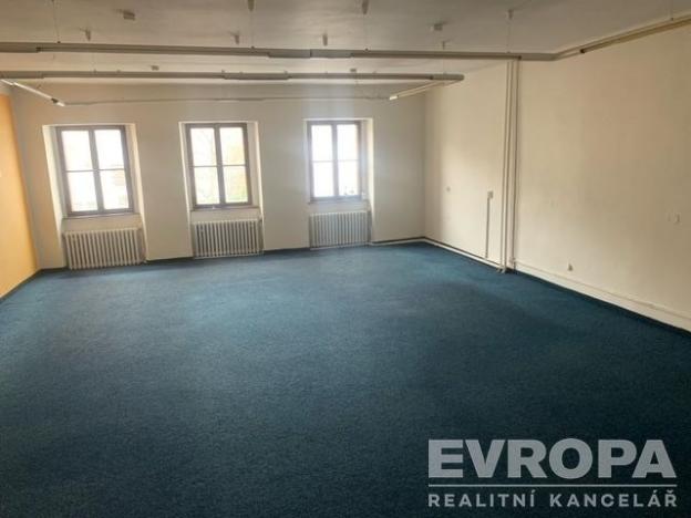 Pronájem kanceláře, Havlíčkův Brod, Havlíčkovo náměstí, 80 m2