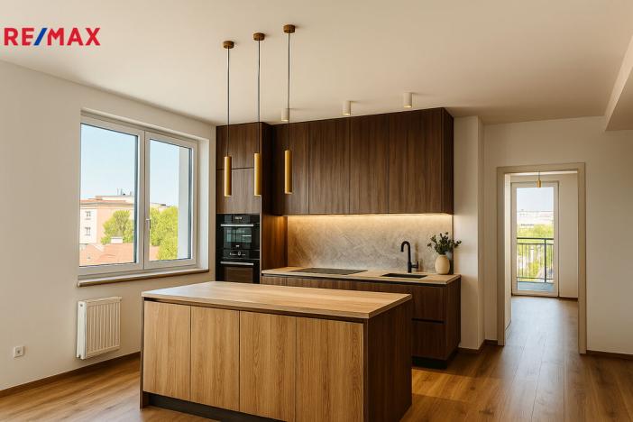 Prodej bytu 4+kk, Karlovy Vary, Šumavská, 84 m2