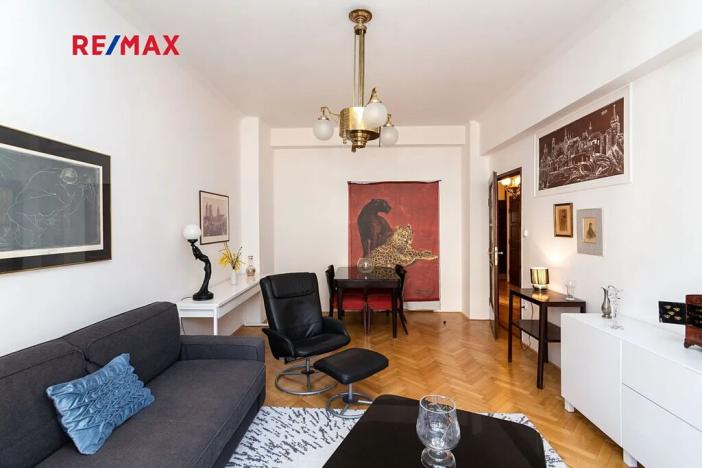 Pronájem bytu 2+kk, Praha - Nové Město, Masarykovo nábřeží, 60 m2