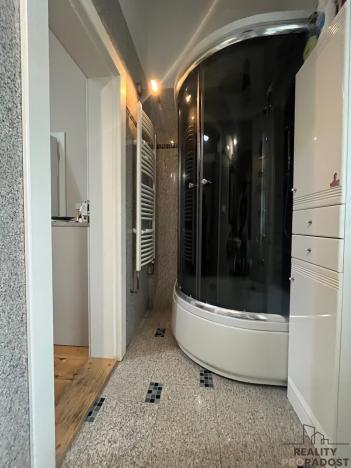 Pronájem bytu 2+1, Dubí, Ruská, 69 m2