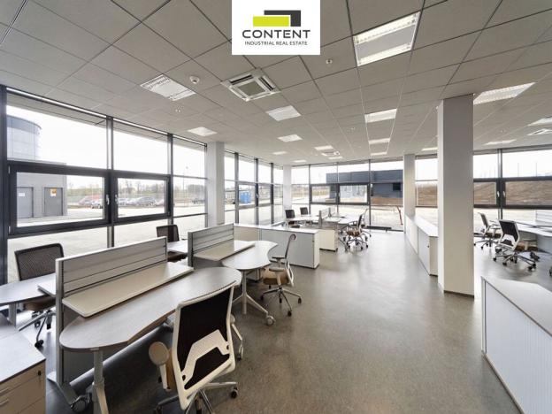 Pronájem skladu, Ledce, 23605 m2