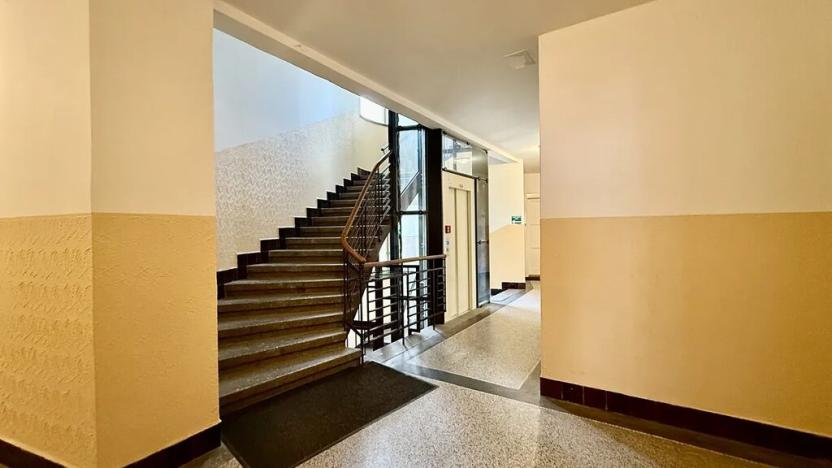 Prodej bytu 2+kk, Praha - Vršovice, Oblouková, 58 m2