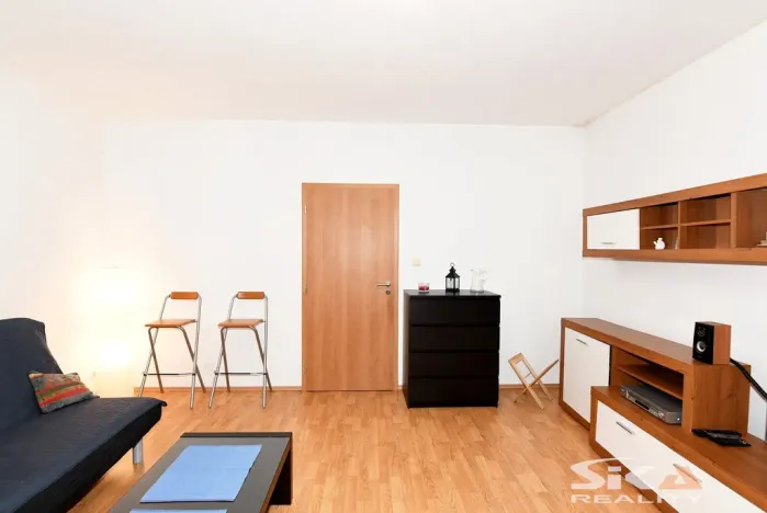 Prodej rodinného domu, Líšťany, V Poustkách, 67 m2