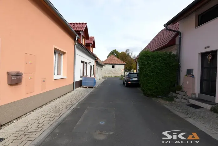 Prodej rodinného domu, Líšťany, V Poustkách, 67 m2