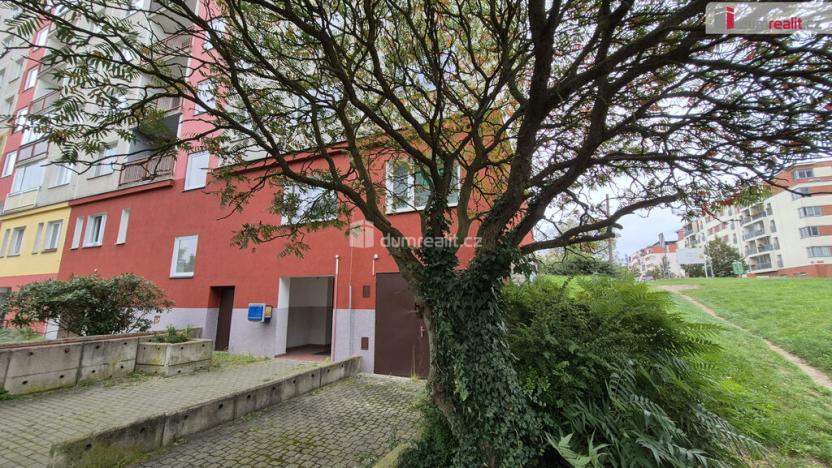 Prodej bytu 1+kk, Plzeň - Severní Předměstí, Hodonínská, 32 m2