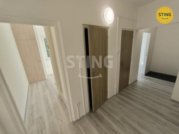 Pronájem bytu 2+1, Olomouc, Hněvotínská, 52 m2