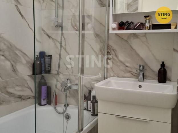 Pronájem bytu 1+1, Zlín, Zarámí, 35 m2