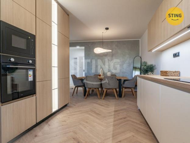 Pronájem rodinného domu, Petrovice u Karviné, 242 m2