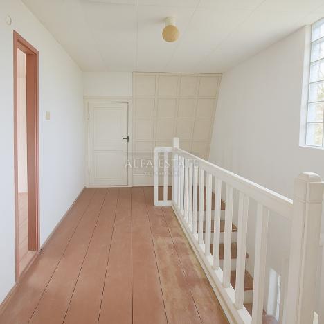 Prodej rodinného domu, Valeč, 160 m2