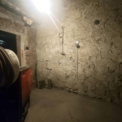 Prodej rodinného domu, Valeč, 160 m2