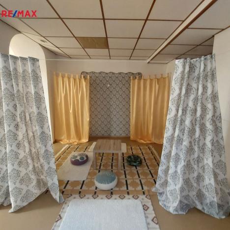 Pronájem obchodního prostoru, Olomouc, Šemberova, 99 m2