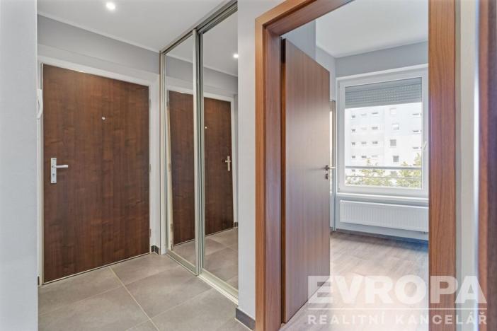 Prodej bytu 2+kk, Praha - Horní Měcholupy, Hornoměcholupská, 49 m2