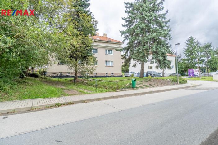 Prodej bytu 3+1, Říčany - Voděrádky, Krabošická, 58 m2