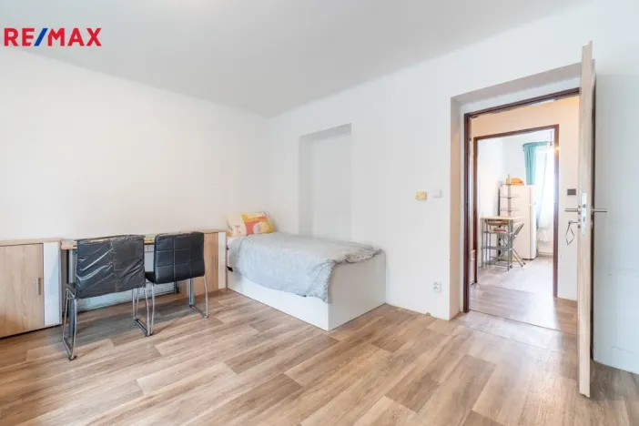 Prodej bytu 3+1, Říčany - Voděrádky, Krabošická, 58 m2