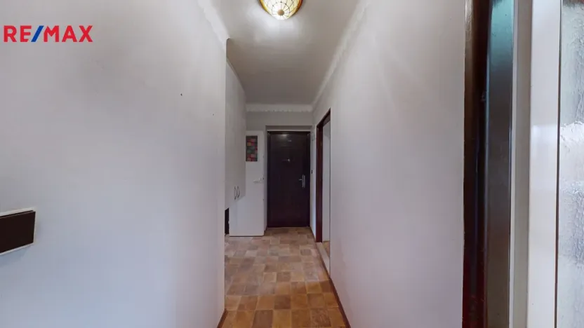 Prodej bytu 3+1, Říčany - Voděrádky, Krabošická, 58 m2