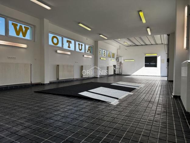 Pronájem výrobních prostor, Chomutov, 147 m2