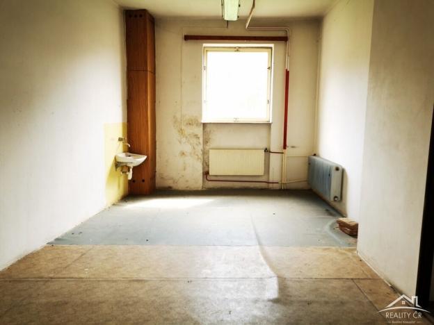 Prodej komerční nemovitosti, Brtnice, 1067 m2