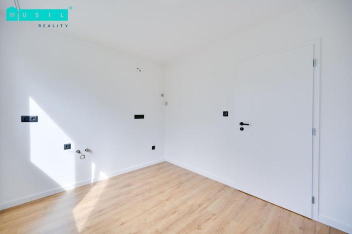 Prodej bytu 3+1, Lutín, Slatinická, 63 m2