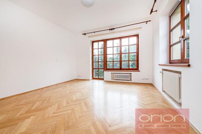 Pronájem rodinného domu, Praha - Břevnov, Oddělená, 316 m2