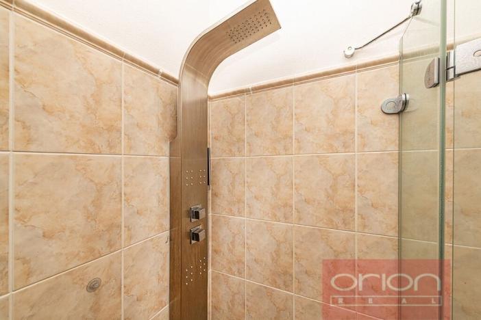 Pronájem rodinného domu, Praha - Břevnov, Oddělená, 316 m2