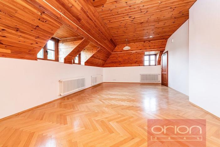 Pronájem rodinného domu, Praha - Břevnov, Oddělená, 316 m2