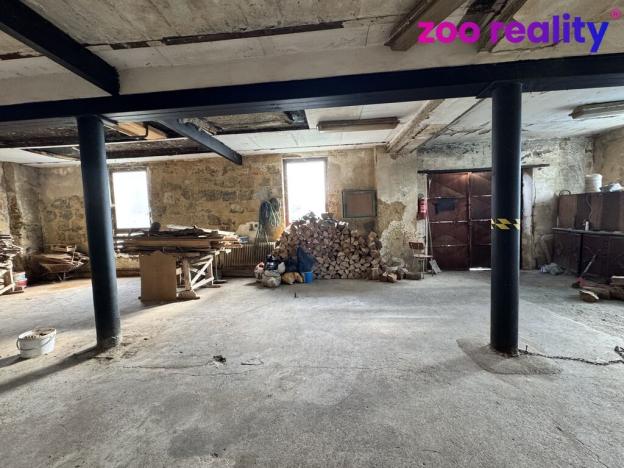 Prodej rodinného domu, Česká Kamenice, U koupaliště, 200 m2