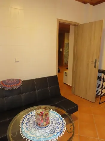 Pronájem komerční nemovitosti, Praha - Jinonice, Klikatá, 50 m2