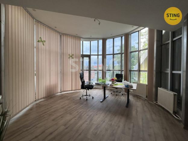 Pronájem kanceláře, Karviná, Karola Śliwky, 830 m2