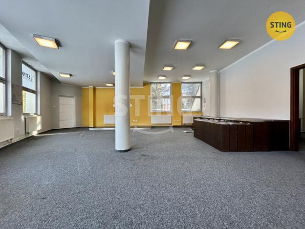 Pronájem kanceláře, Karviná, Karola Śliwky, 830 m2