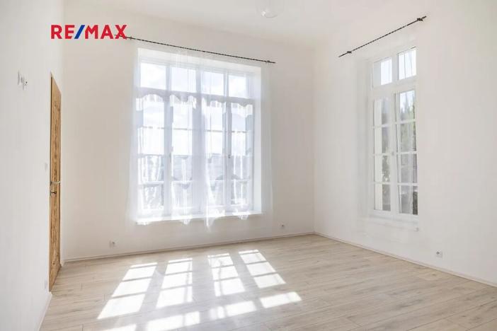 Prodej vícegeneračního domu, Vráž, Nad Loděnicí, 219 m2