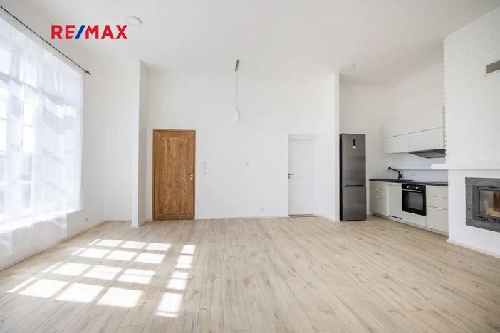 Prodej vícegeneračního domu, Vráž, Nad Loděnicí, 219 m2