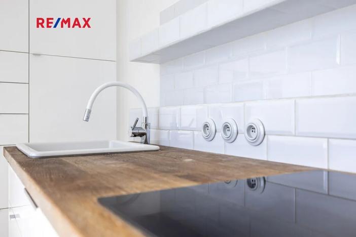 Prodej vícegeneračního domu, Vráž, Nad Loděnicí, 219 m2