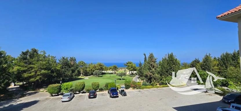 Prodej bytu 1+kk, Agios Amvrosios Keryneias, Kypr, 38 m2